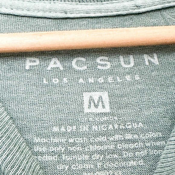 NWT Pacsun Yellowstone Long Sleeve T-Shirt Graphic Tee Green Teal — M - Picture 7 of 7